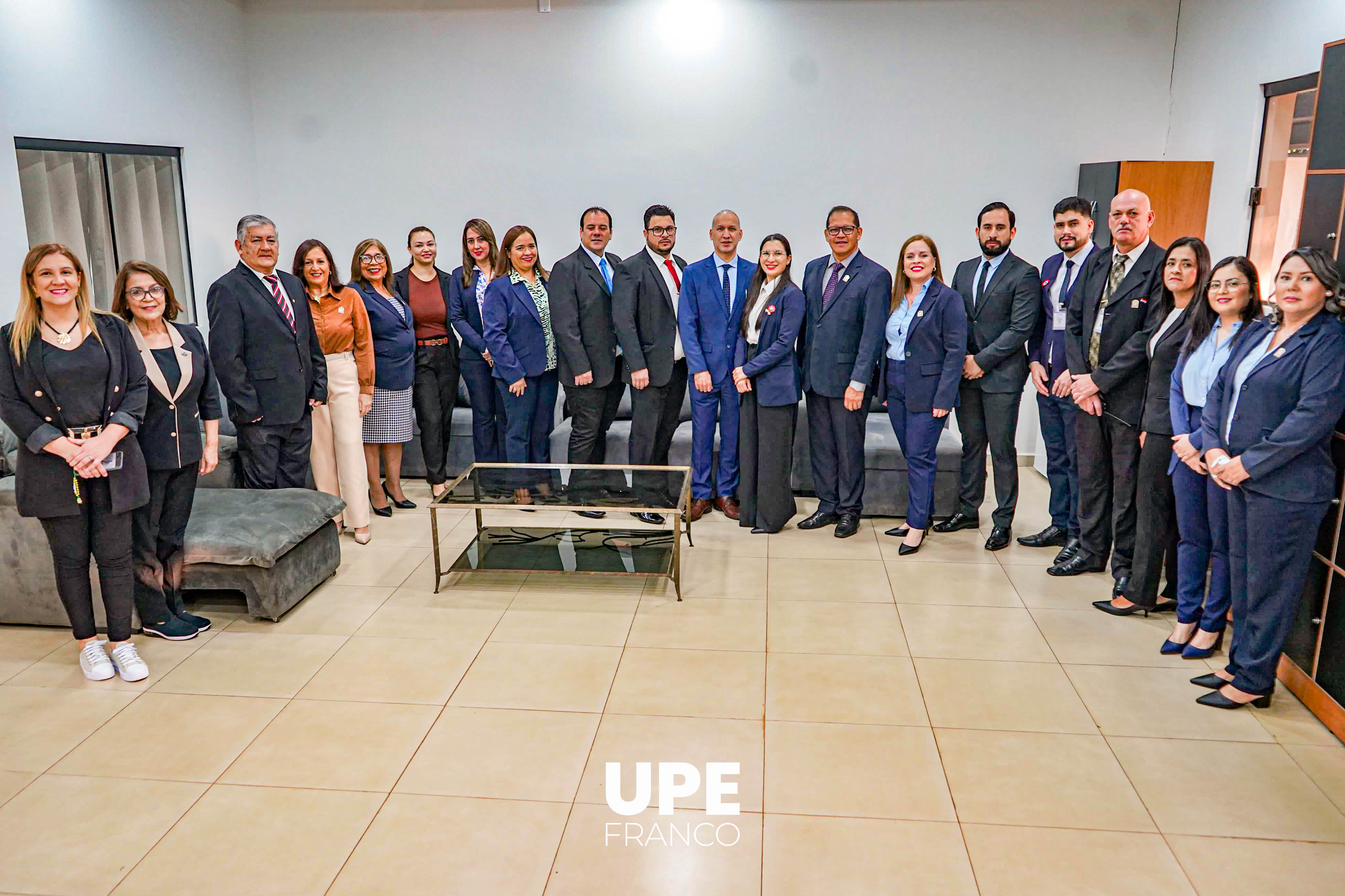 Visita de pares evaluadores de la ANEAES con fines de acreditación de la carrera de Kinesiología y Fisioterapia